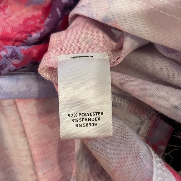 Allison Daley comfy tee in shades of pink and purple - Picture 4 of 5